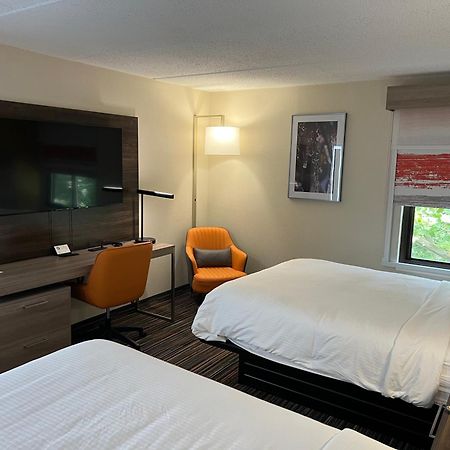 Rodeway Inn Little Falls Bagian luar foto