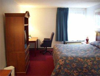 Rodeway Inn Little Falls Bagian luar foto
