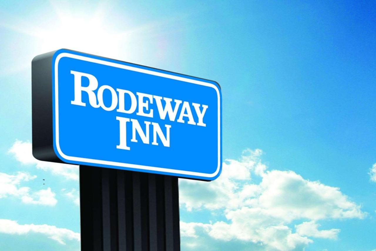 Rodeway Inn Little Falls Bagian luar foto