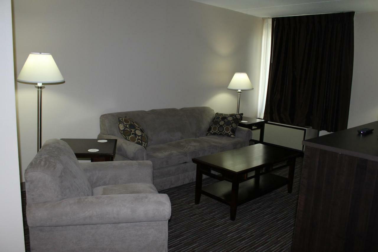 Rodeway Inn Little Falls Bagian luar foto
